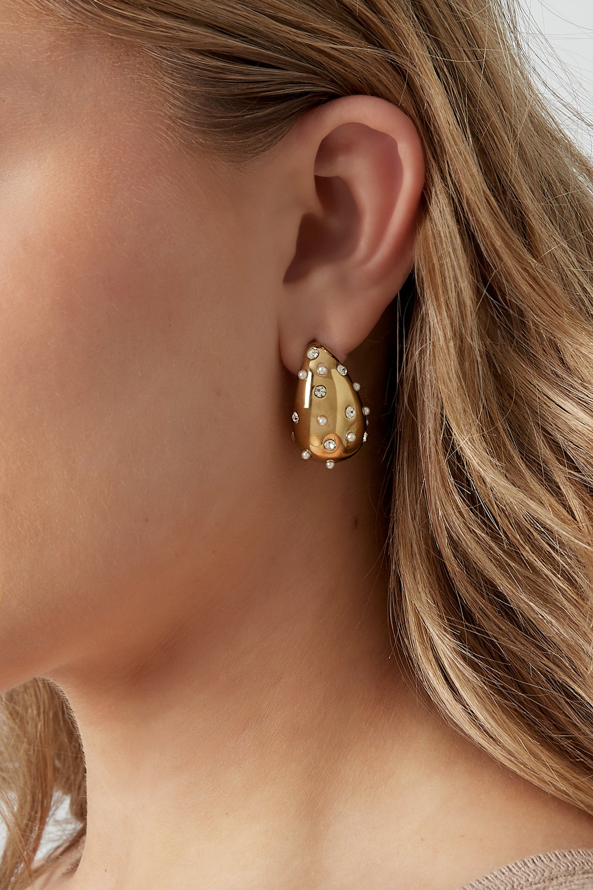 Basic Dot Earring